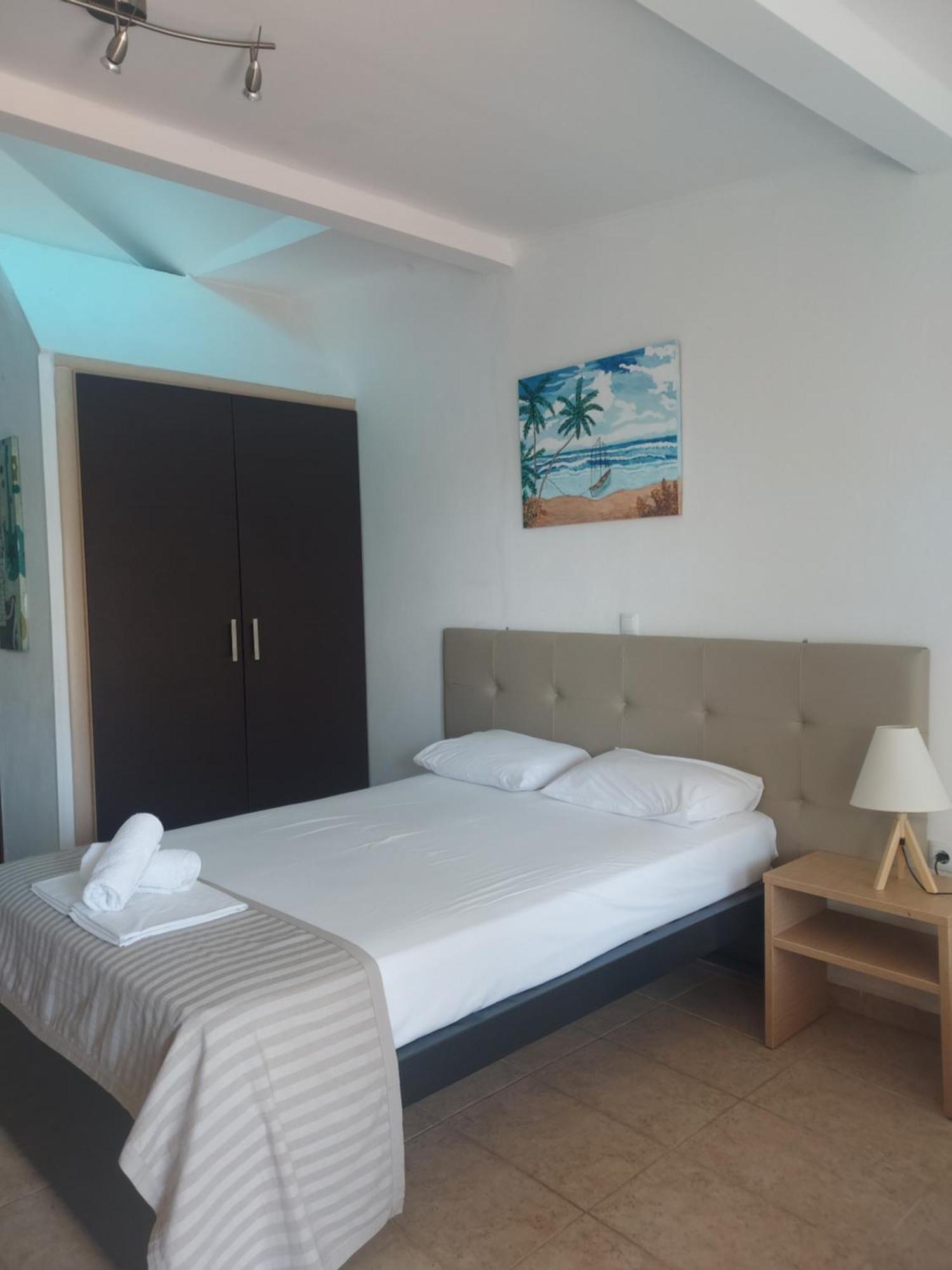 Hotel Fernando Ofrínion Esterno foto
